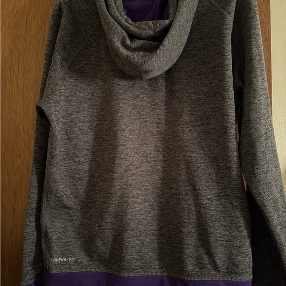 Nike Therma-Fit Heathered Gray Hoodie with Purple Center Swoosh - Picture 4 of 9